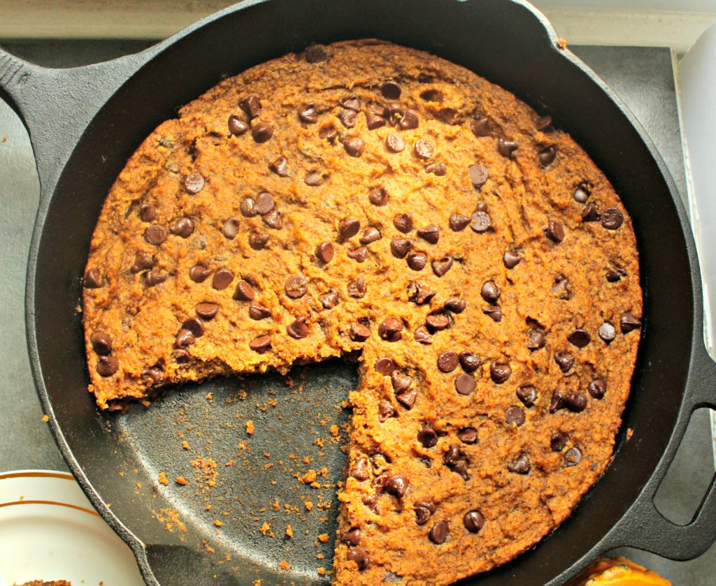 pumpkin-skillet-cookie